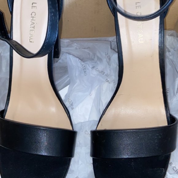 Heels - Picture 2 of 3